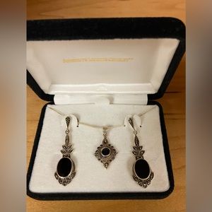 VINTAGE AGATE SET .925 SILVER FANCY RICH LOOKING WOMEN EARRINGS AND NECKLACE